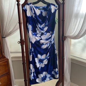 Lauren by Ralph Lauren Blue Hawaiian above the knee w side ruching dress